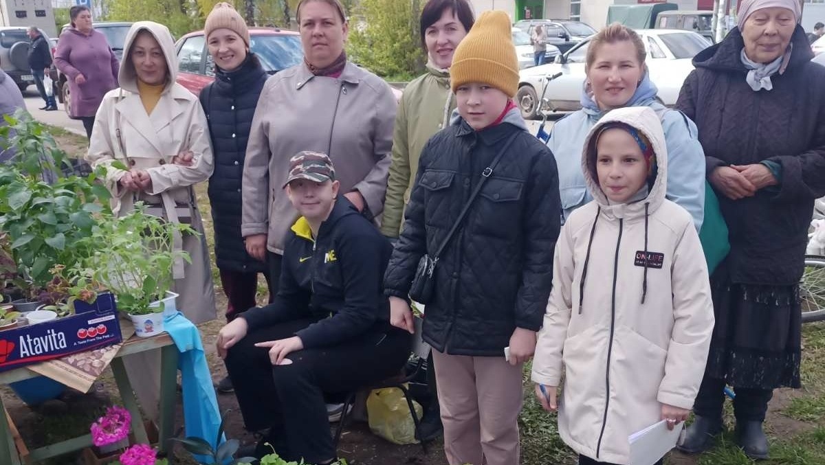 В Советском прошла весенняя благотворительная ярмарка