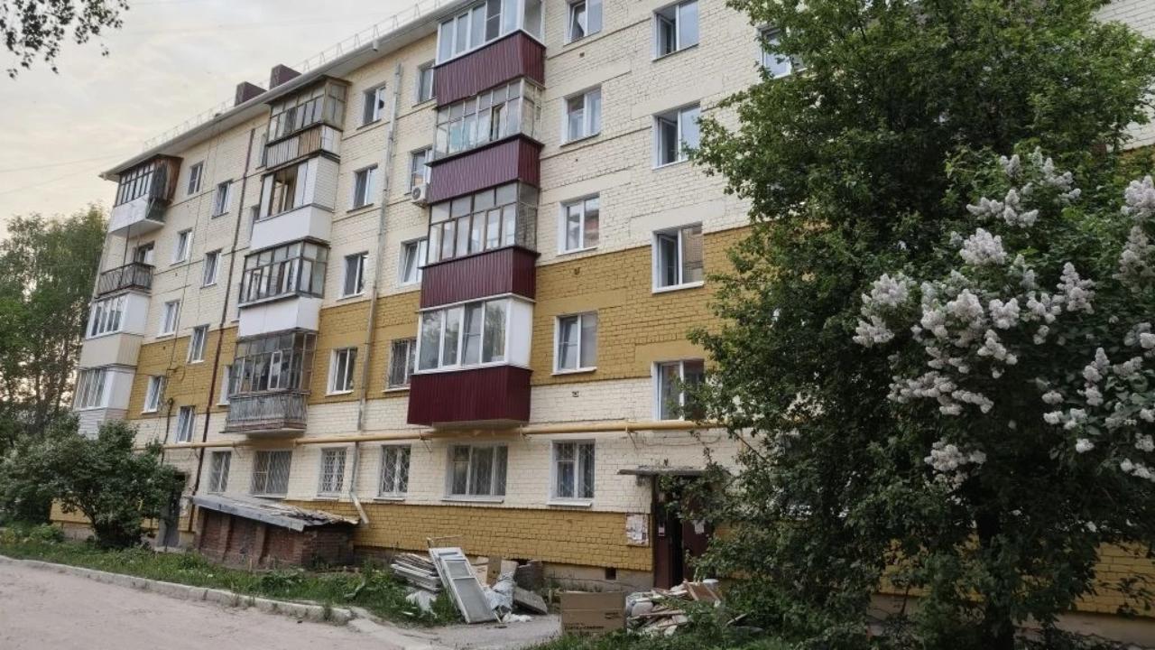 В Йошкар-Оле ремонтируют два дома на улице Красноармейской
