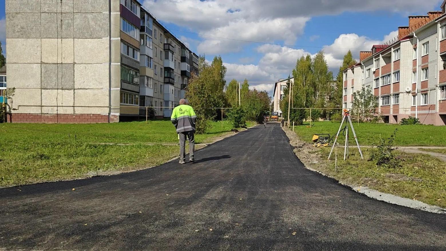 В посёлке Советский продолжают благоустройство улиц