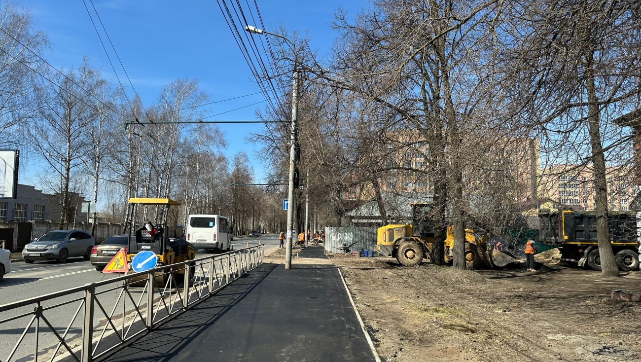 В Йошкар-Оле за 14,5 млн рублей благоустраивают улицу Строителей