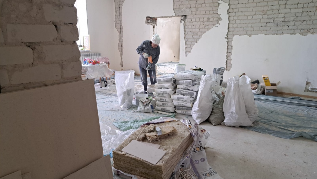 В Йошкар-Оле продолжается капитальный ремонт библиотеки на Анциферова, 2А