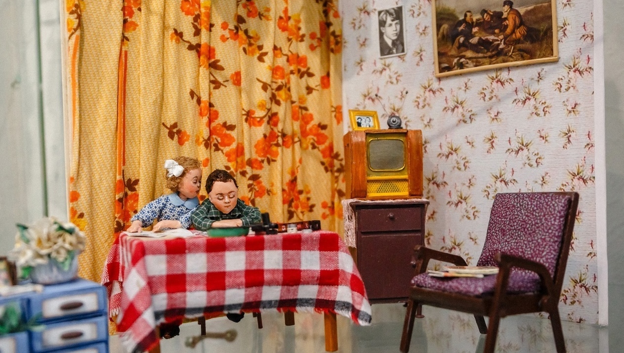 В Йошкар-Олу из Новосибирска привезли выставку авторских кукол и миниатюр