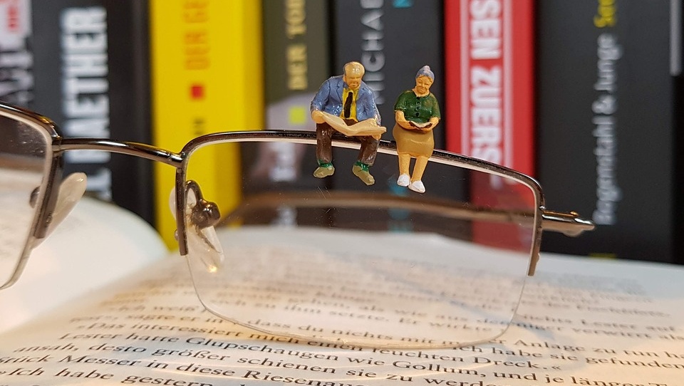 Специалисты Росреестра проконсультируют жителей почтенного возраста