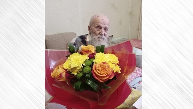 Йошкаролинца с вековым юбилеем поздравил президент России и глава Марий Эл