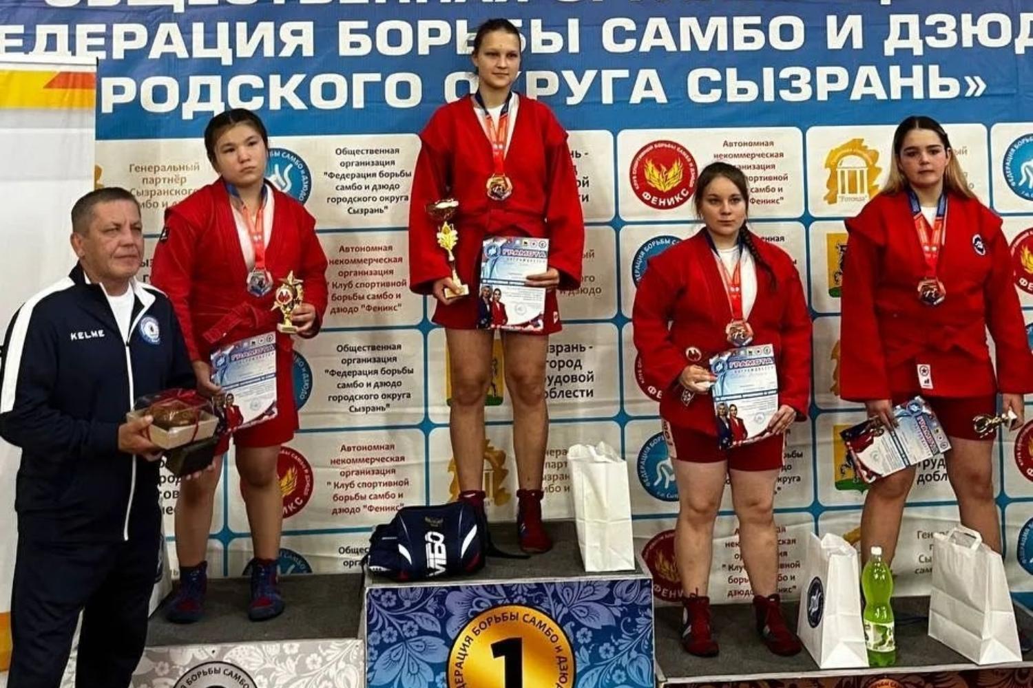 Юная самбистка из Марий Эл завоевала «золото» на Всероссийских соревнованиях 