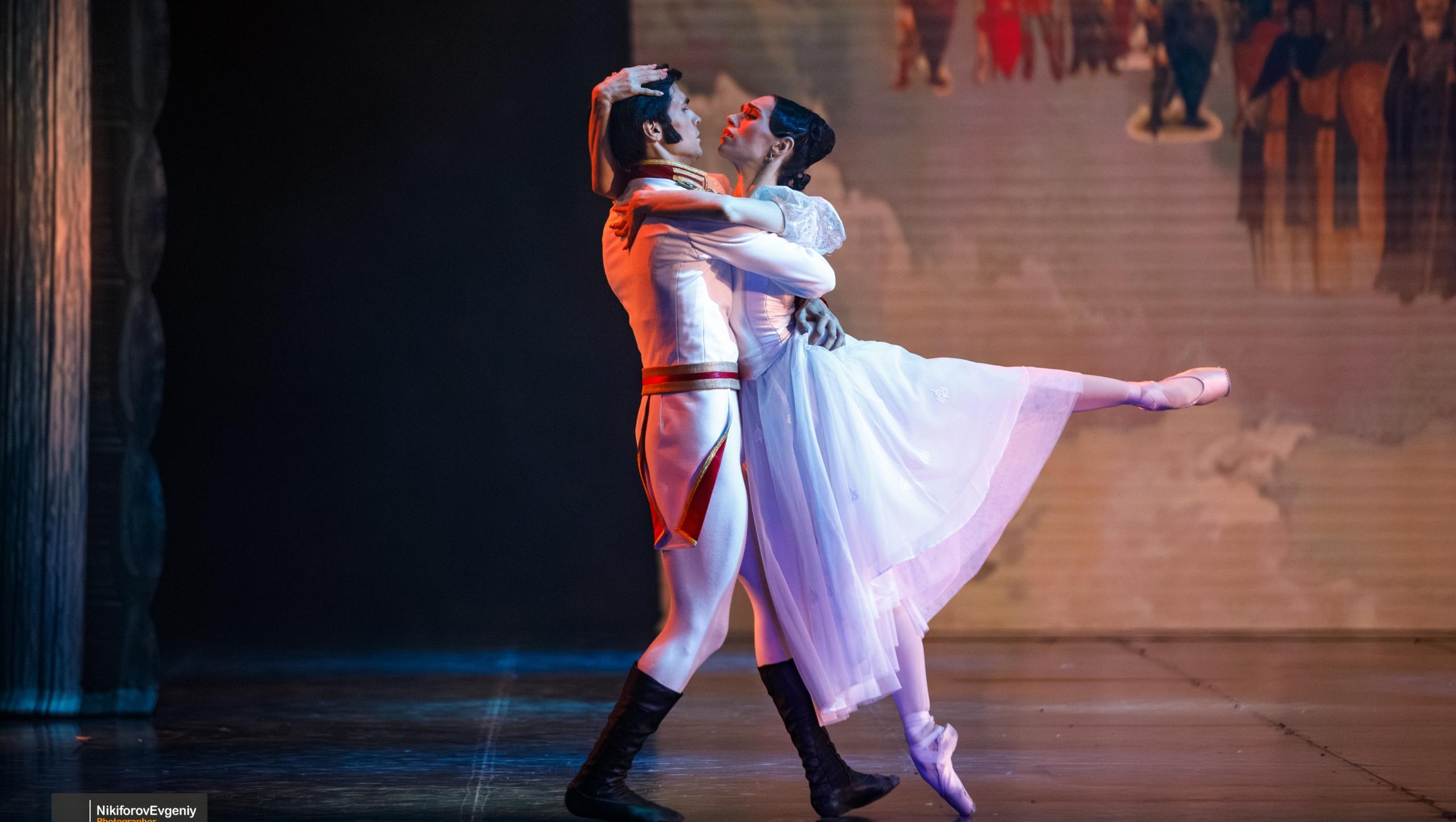 Артисты балета из Марий Эл выступили на сцене «Геликон-опера» в Москве 