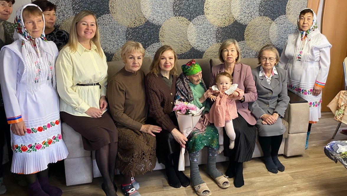 Жительница Сернурского района, ветеран ВОВ, труженица тыла отметила вековой юбилей