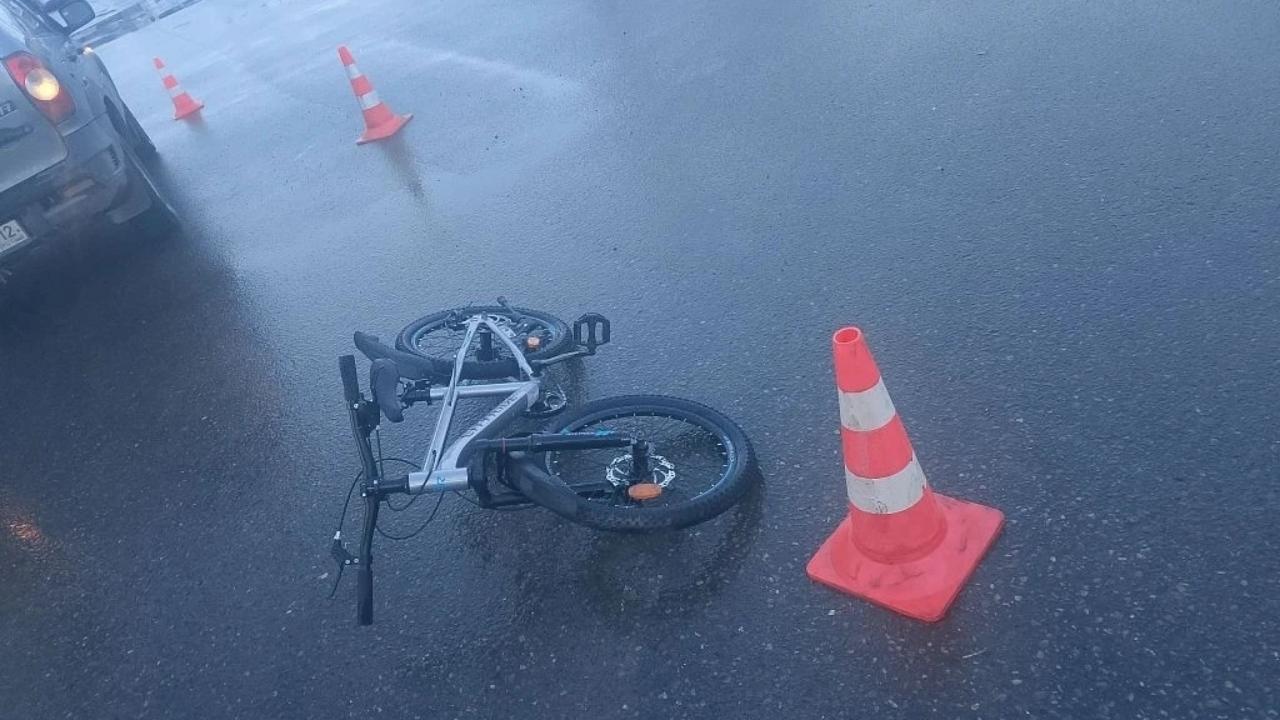 В посёлке Знаменский 7-летний велосипедист попал в ДТП