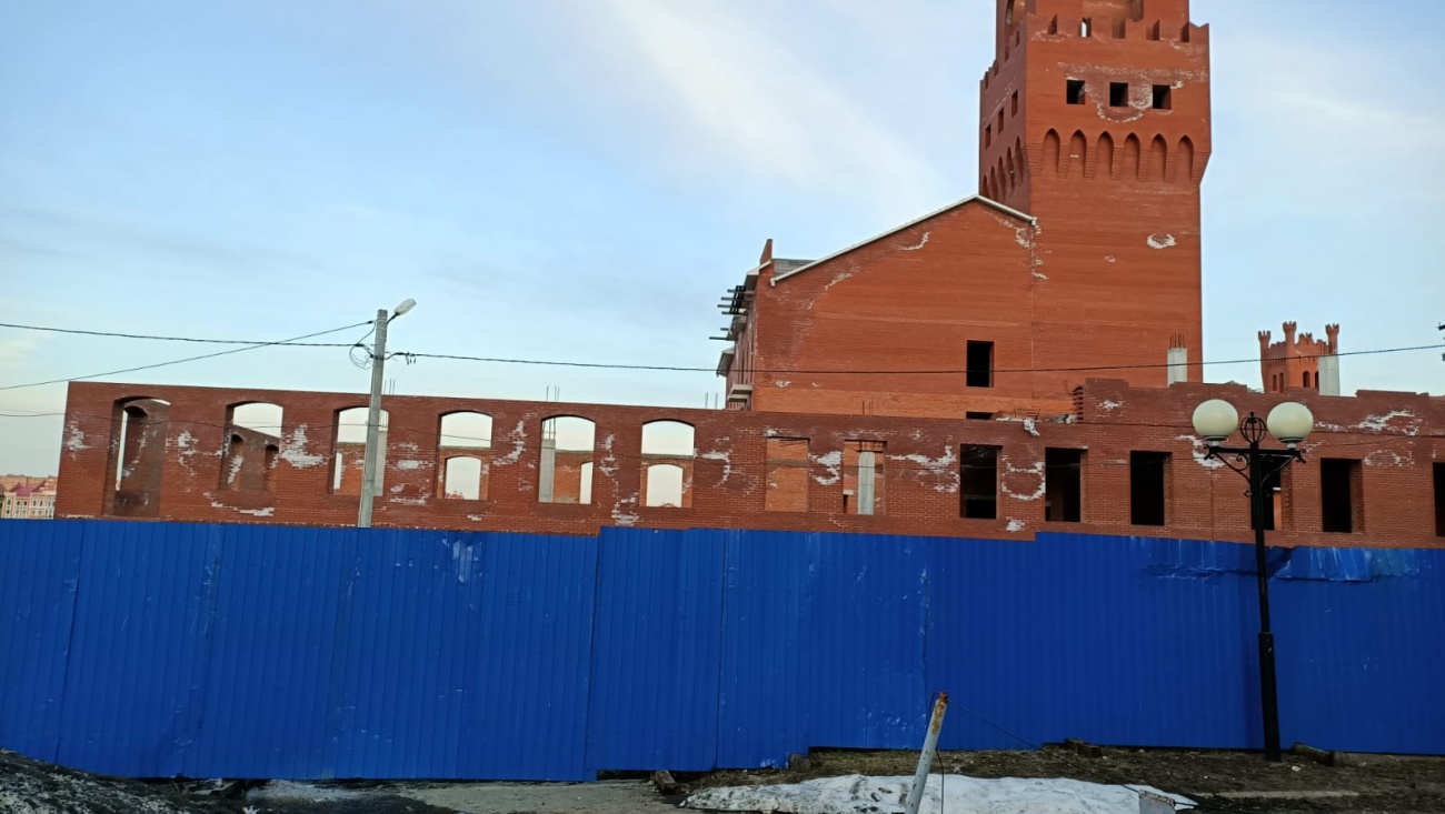 В Йошкар-Оле 9-летний мальчик упал на стройке с 4-метровой высоты