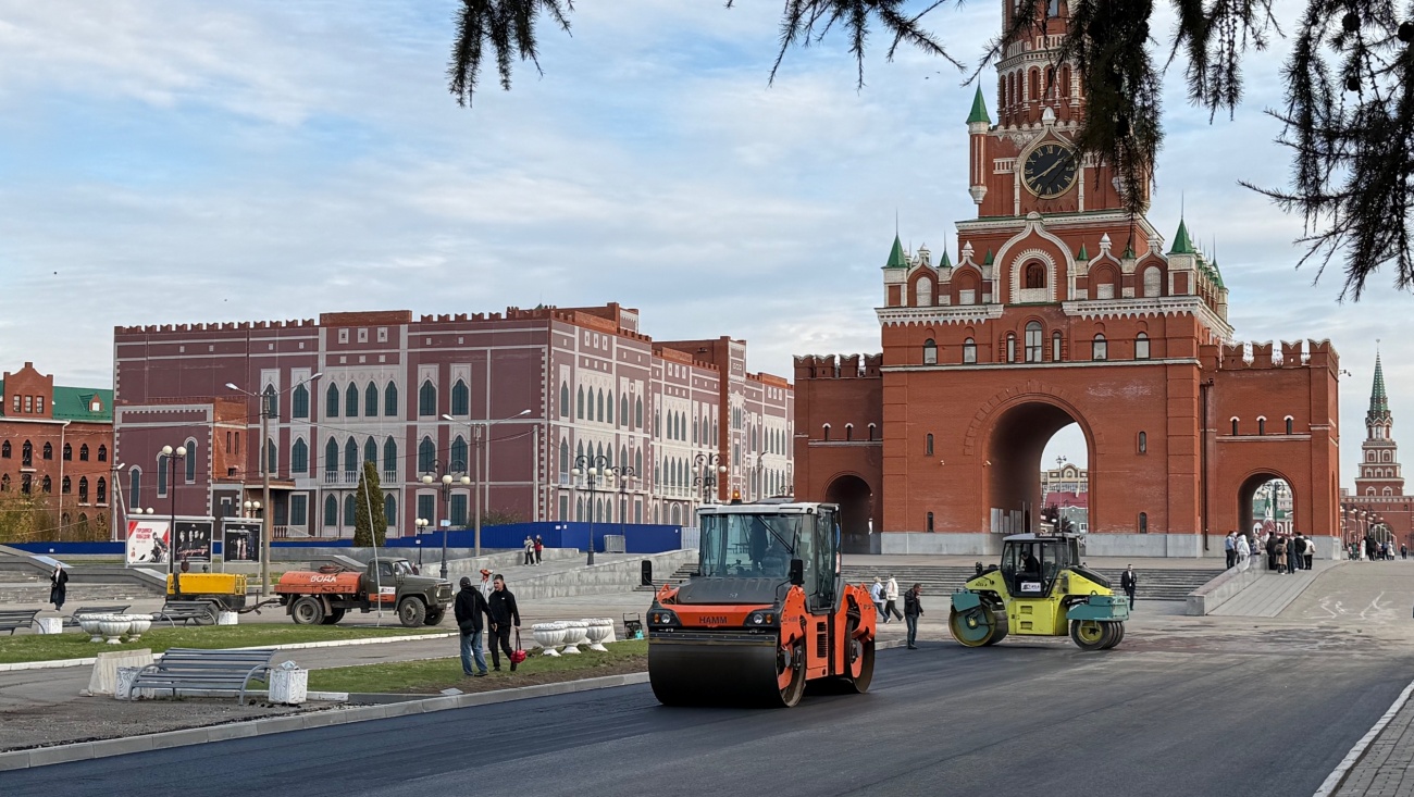 В Йошкар-Оле расширили  дорогу на бульваре Чавайна