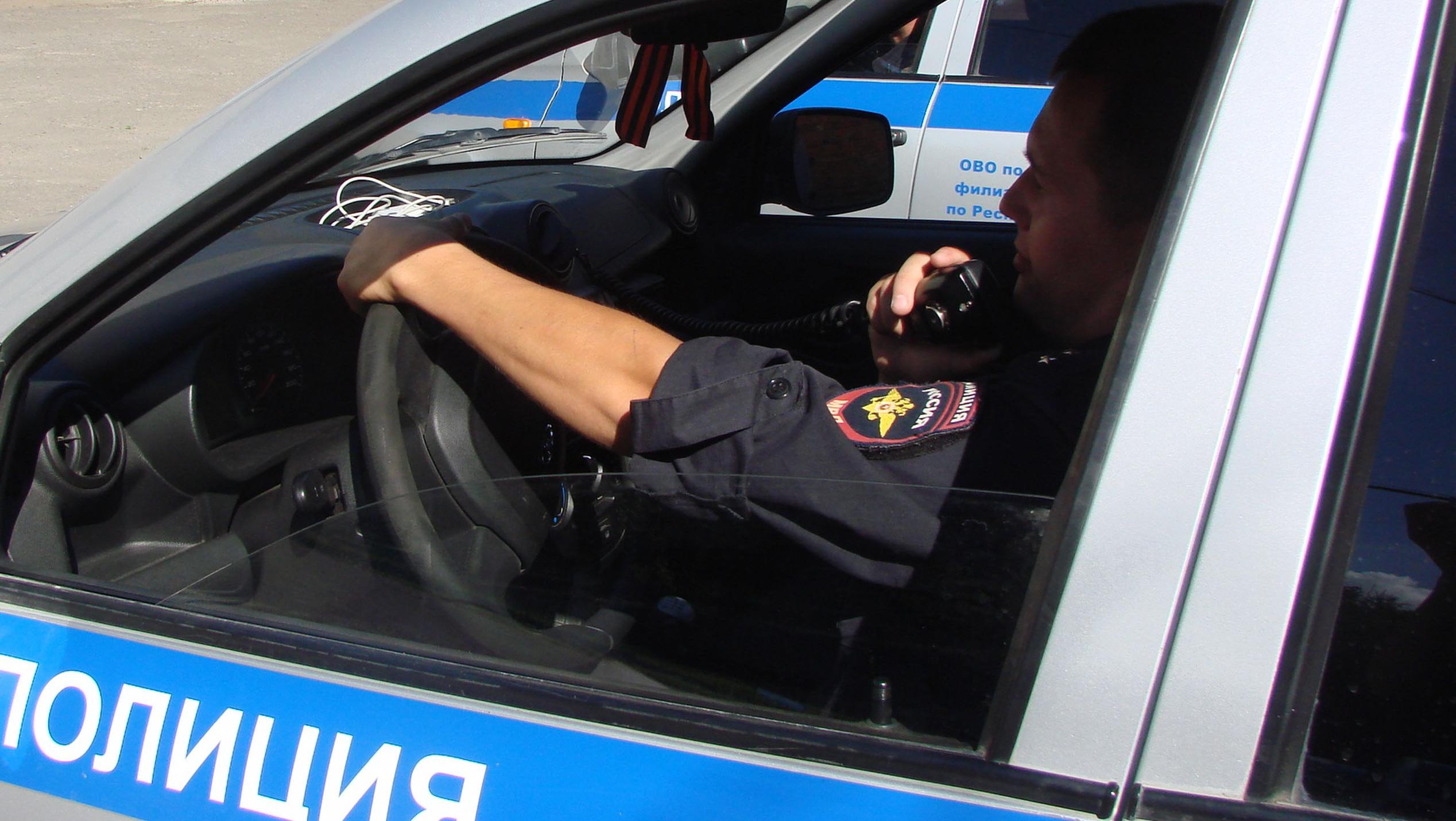 В Волжске полицейские задержали курьера-мошенника