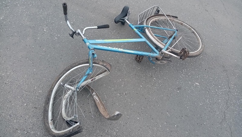 В Параньгинском районе велосипедист попал под грузовик