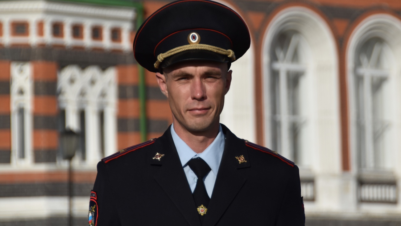 Владимир Колокольцев наградил полицейского из Марий Эл за мужество и героизм