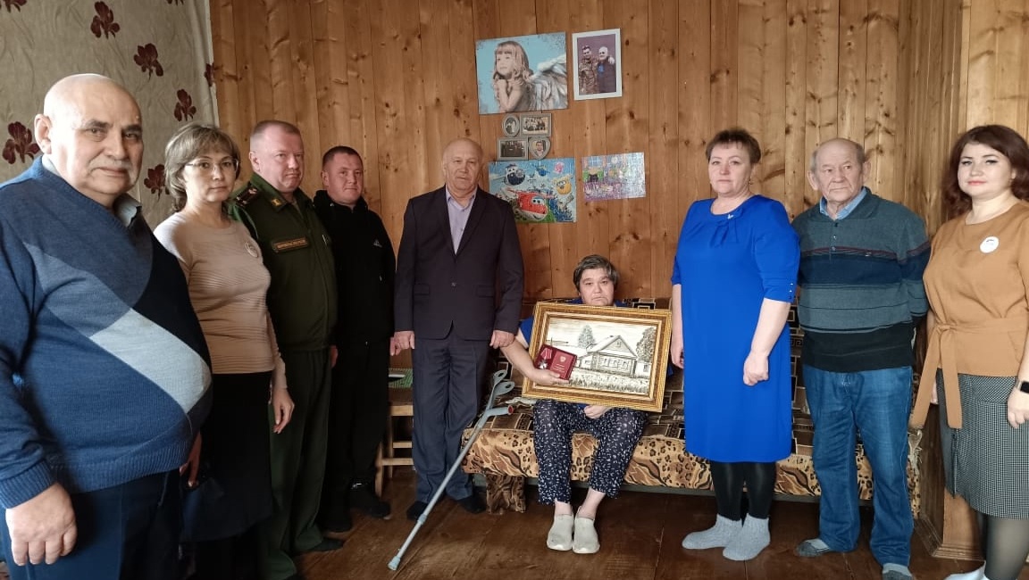 Семье погибшего бойца из Марий Эл передали орден Мужества