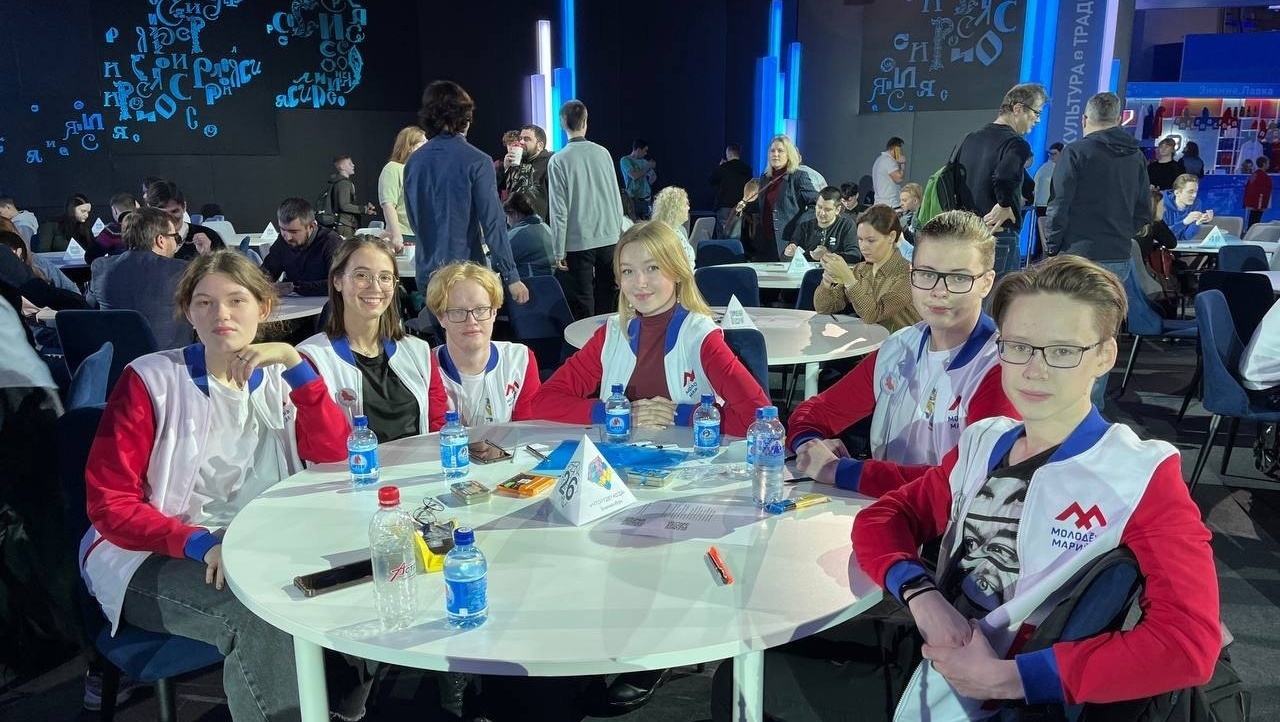 Школьники из Йошкар-Олы – участники фестиваля интеллектуальных игр на ВДНХ в Москве