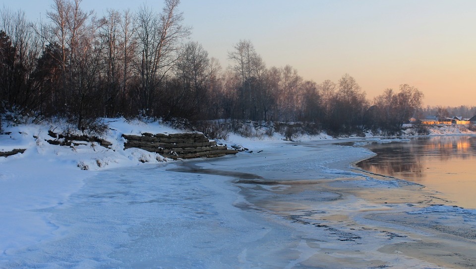 Спасатели Марий Эл измерили толщину льда на водоёмах