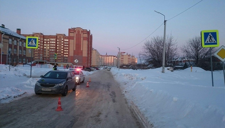 В Медведево на «зебре» сбили женщину