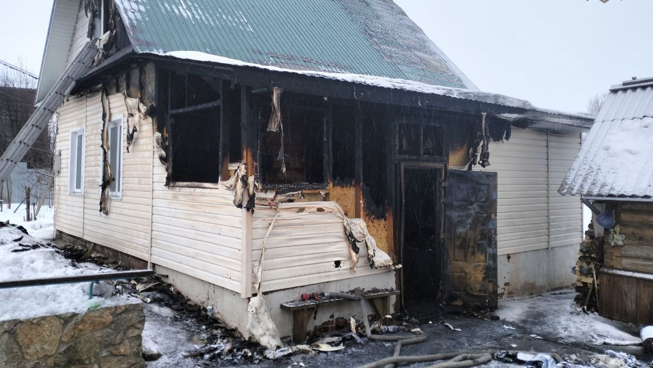 В Марий Эл началась процессуальная проверка по факту гибели человека на пожаре