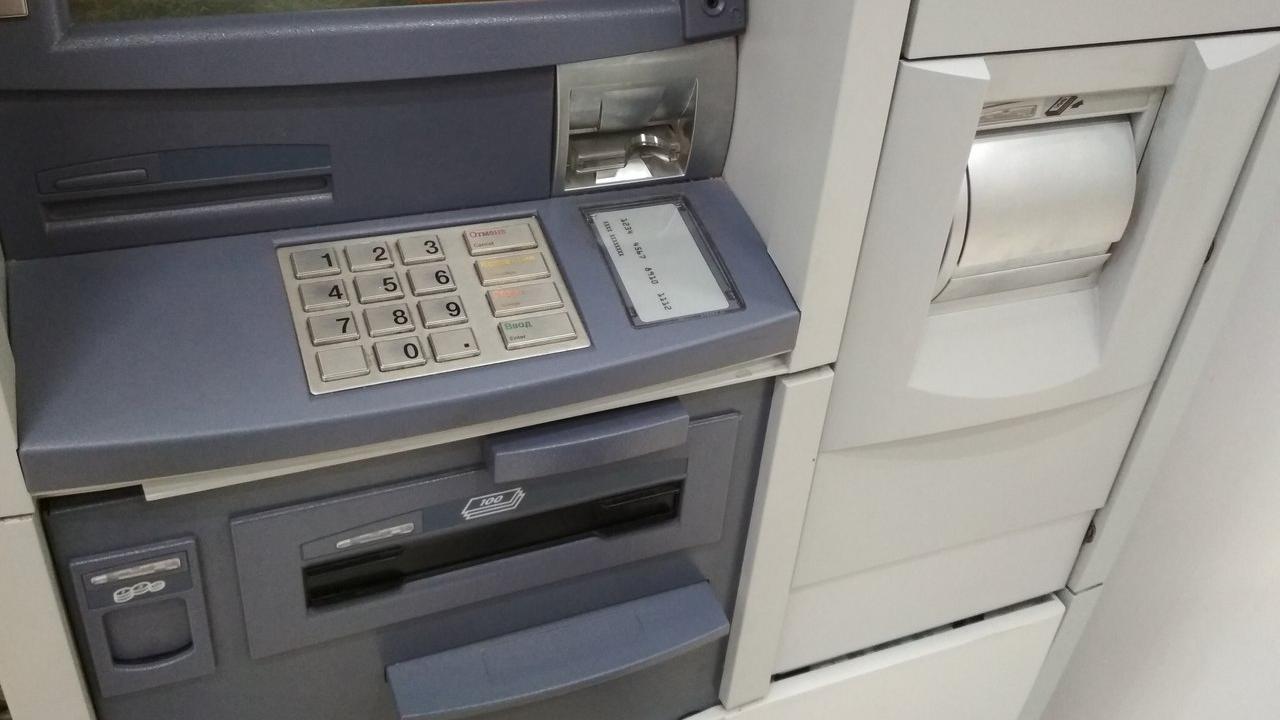 Полицейские не успели помешать йошкаролинке перевести полмиллиона мошенникам 