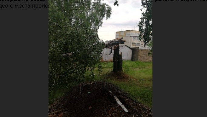 В посёлке Новые Параты ураганный ветер сносил крыши