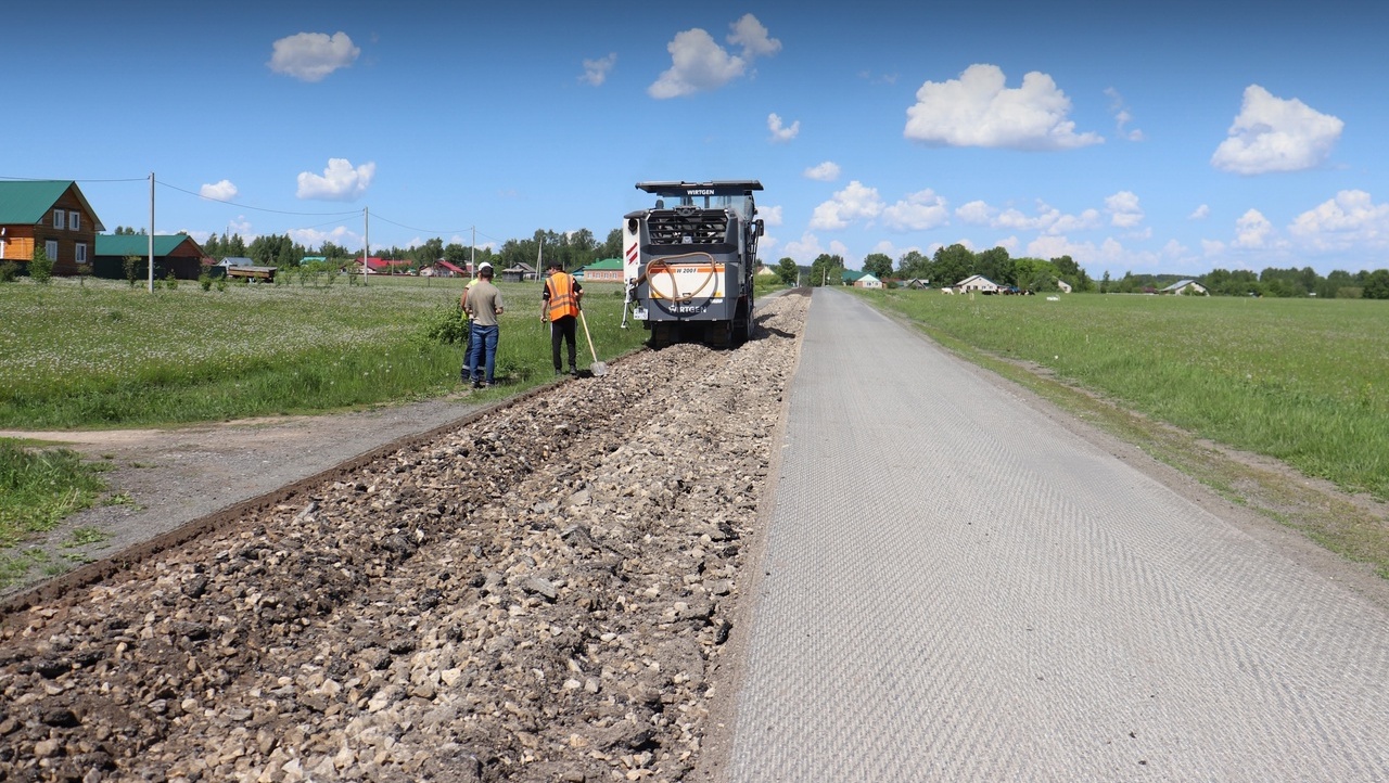 В Куженерском районе приступили к ремонту социально значимой дороги