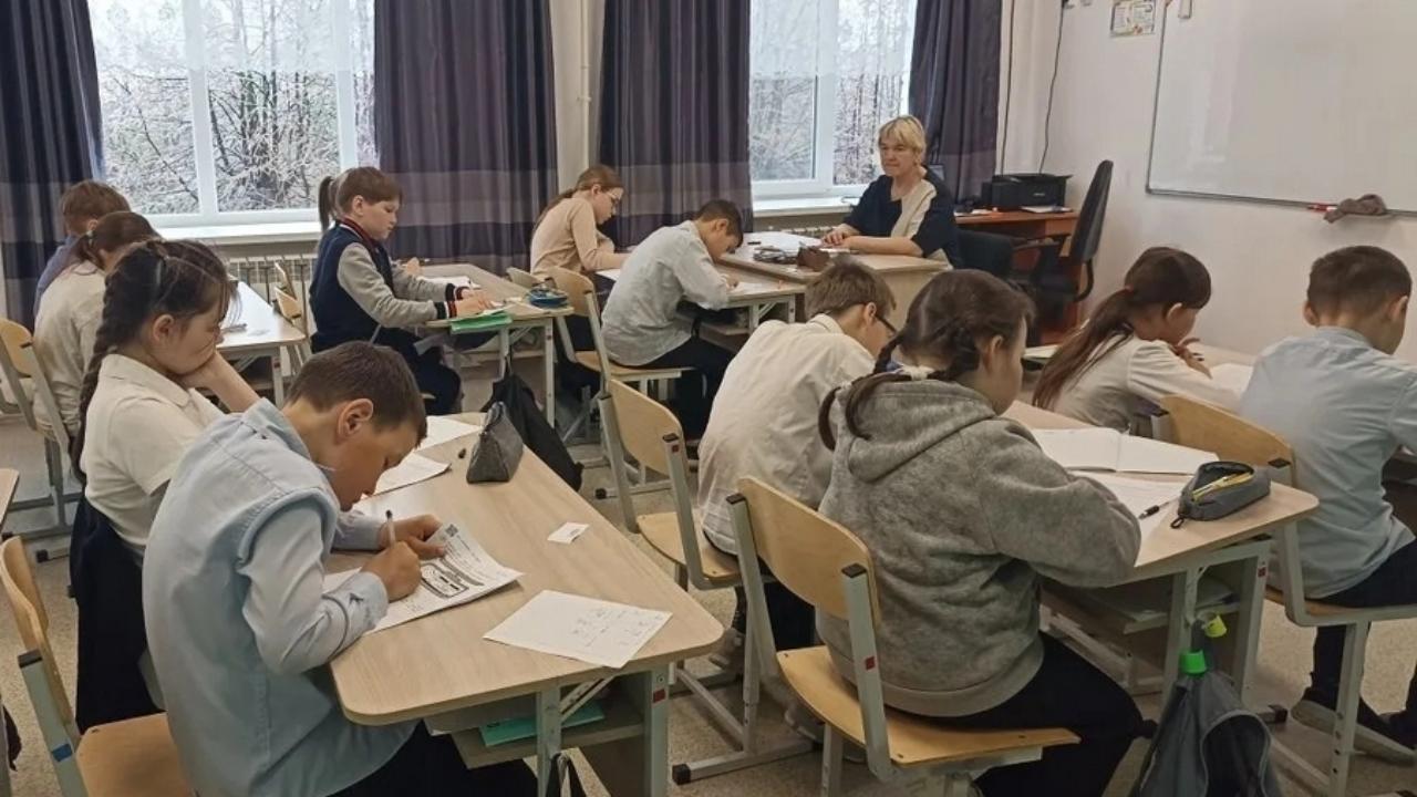 В школах Марий Эл начались всероссийские проверочные работы 
