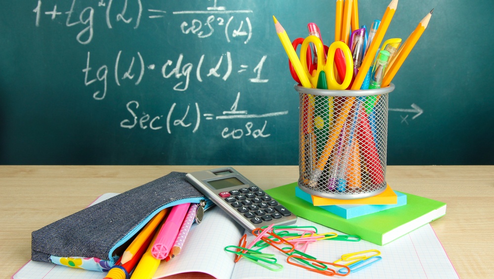 Цены на школьные товары перед началом учебного года зафиксировали