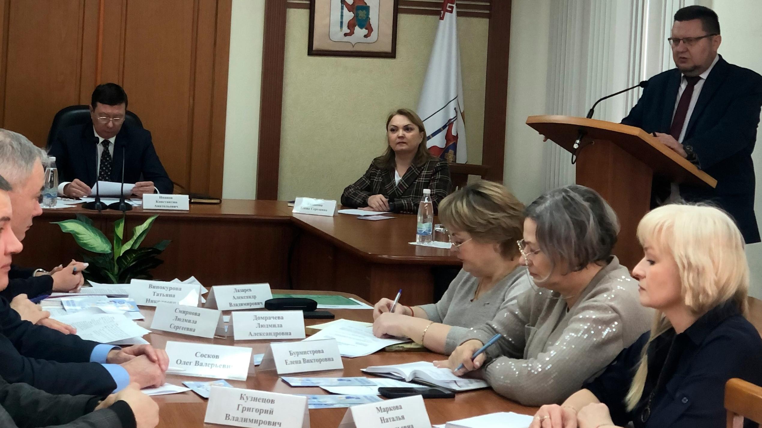 В Марий Эл ветеранам СВО помогли устроиться машинистом сцены, дворником, директором школы