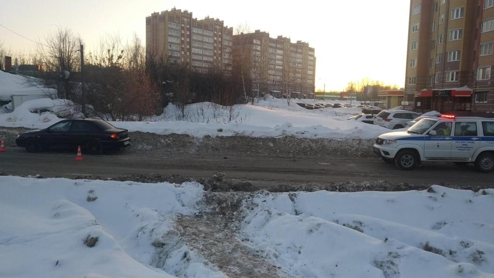 В Йошкар-Оле иномарка сбила 12-летнюю девочку