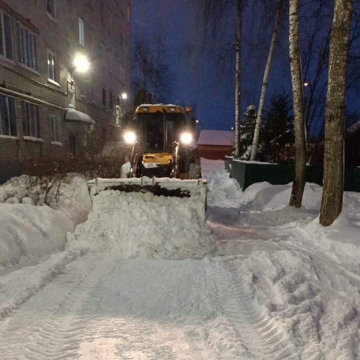 В мэрии Йошкар-Олы напомнили, в чью обязанность входит уборка дворов