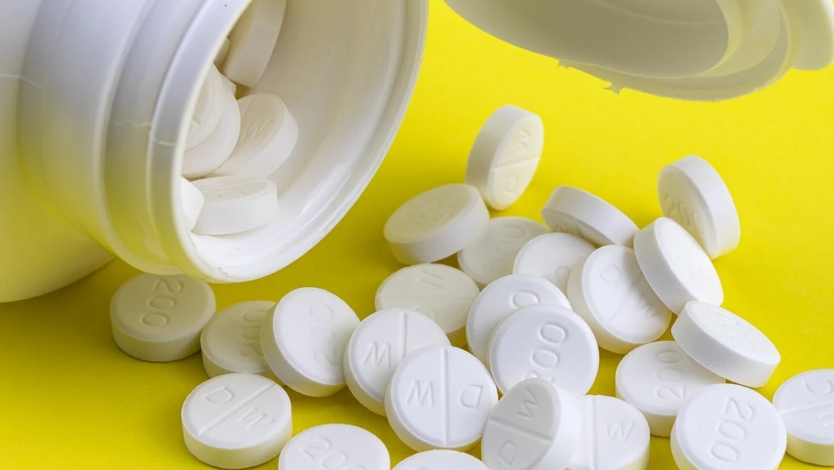 ФАС снизила цену на препарат от коронавируса на 50%