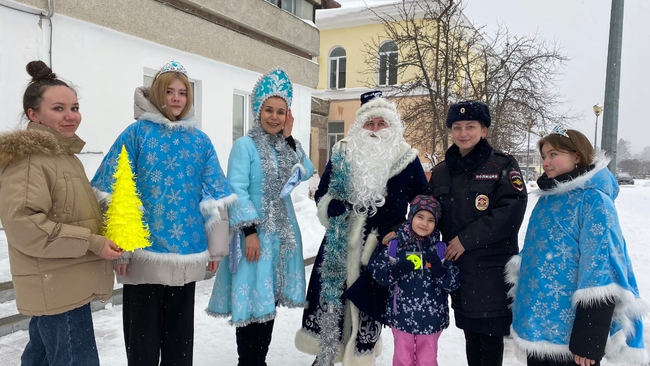 В Звенигово юным пешеходам напомнили о правилах дорожного движения зимой