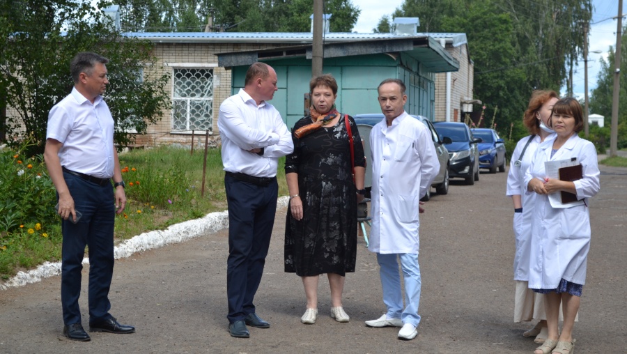 Министр здравоохранения Марий Эл встретилась с персоналом Козьмодемьянской межрайонной больницы