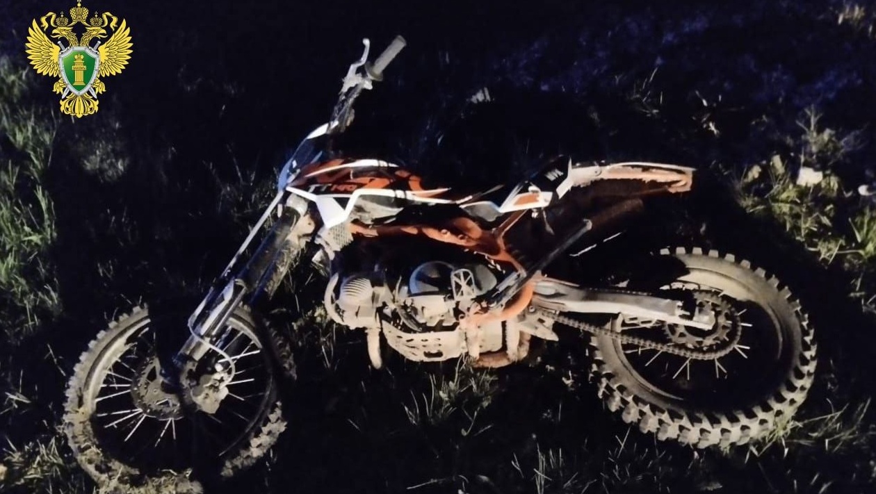 Ночью в Советском районе на месте ДТП погиб 17-летний питбайкер