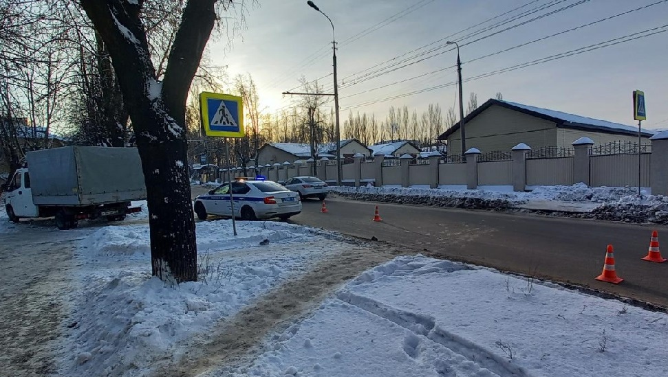 В Йошкар-Оле газелист на пешеходном переходе сбил женщину