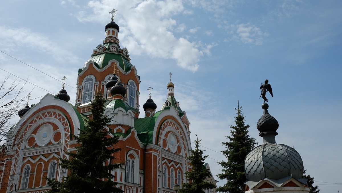 В юринском храме появилась частица мощей святителя Николая Мирликийского