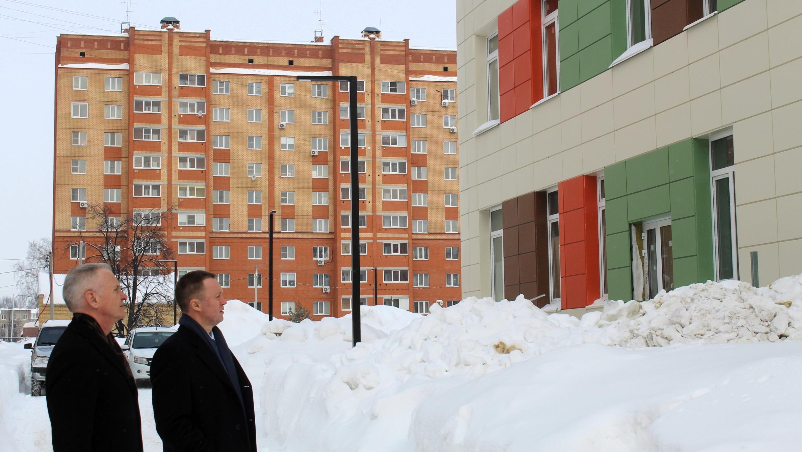 Здание поликлиники №2 Йошкар-Олинской детской больницы готово на 85%