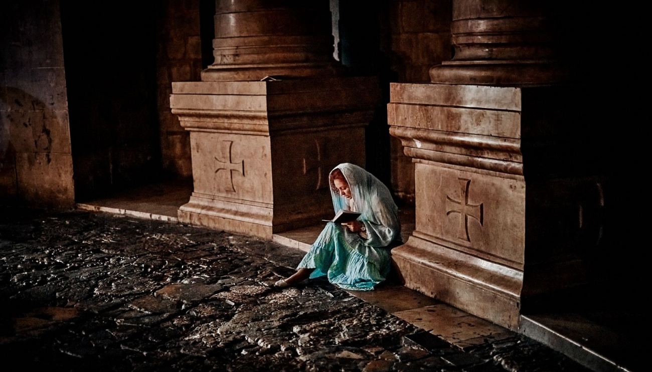 В Йошкар-Оле открылась выставка «Земной град Иерусалим. Благодатный огонь»