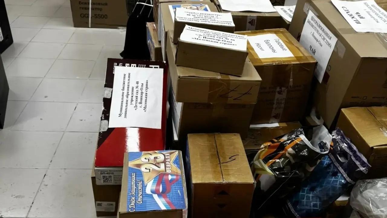 «Пусть солдатикам будет не страшно!»: детсад №48 Йошкар-Олы собрал посылки бойцам