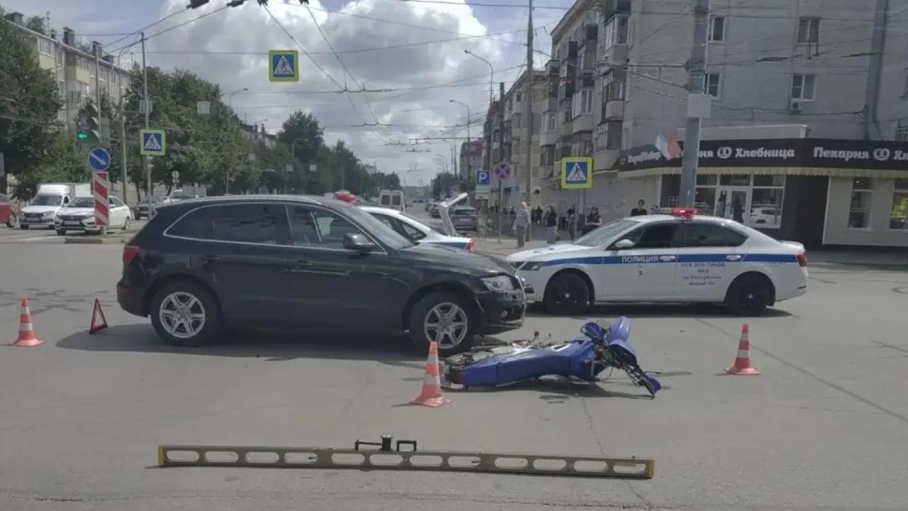 В Йошкар-Оле 17-летний подросток, получив права, попал в ДТП