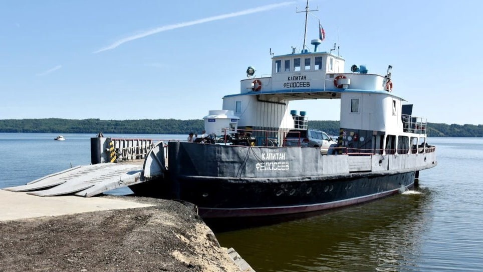 Стало известно расписание паромной переправы «Юрино-Сумки»