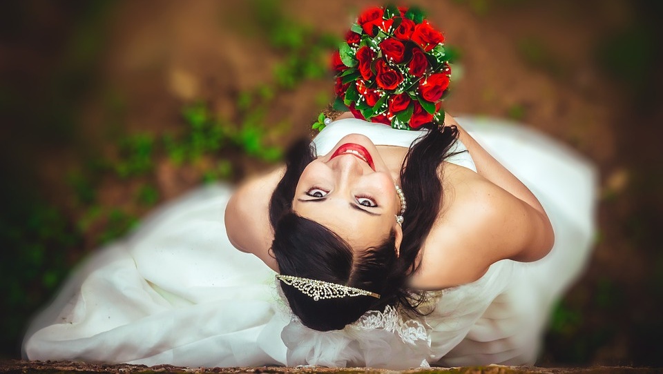 Химчистка свадебного платья