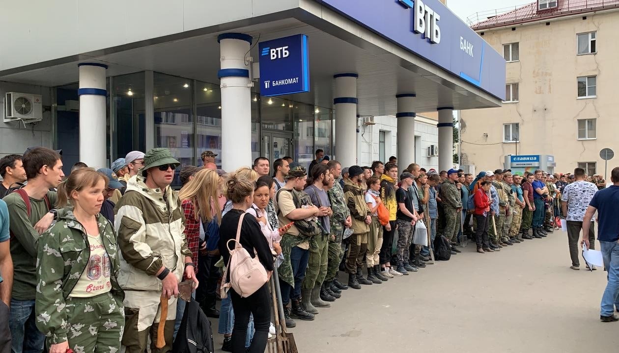 На тушение лесного пожара в Марий Эл утром отправились 270 добровольцев