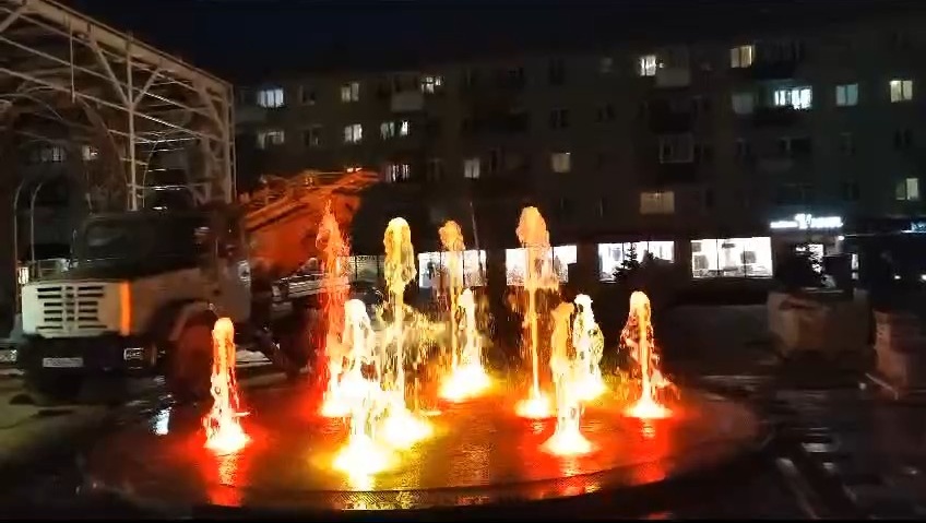 В Волжске появился сухой фонтан