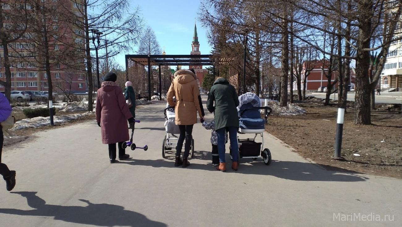На портале Госусулуг можно подать заявление на единовременное пособие при рождении ребёнка