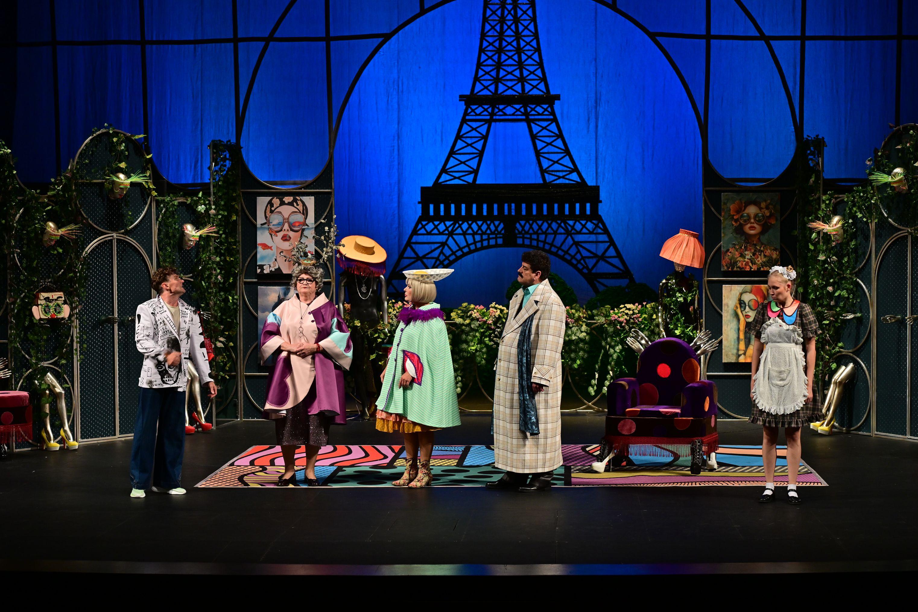 Три счастливых дня в Париже