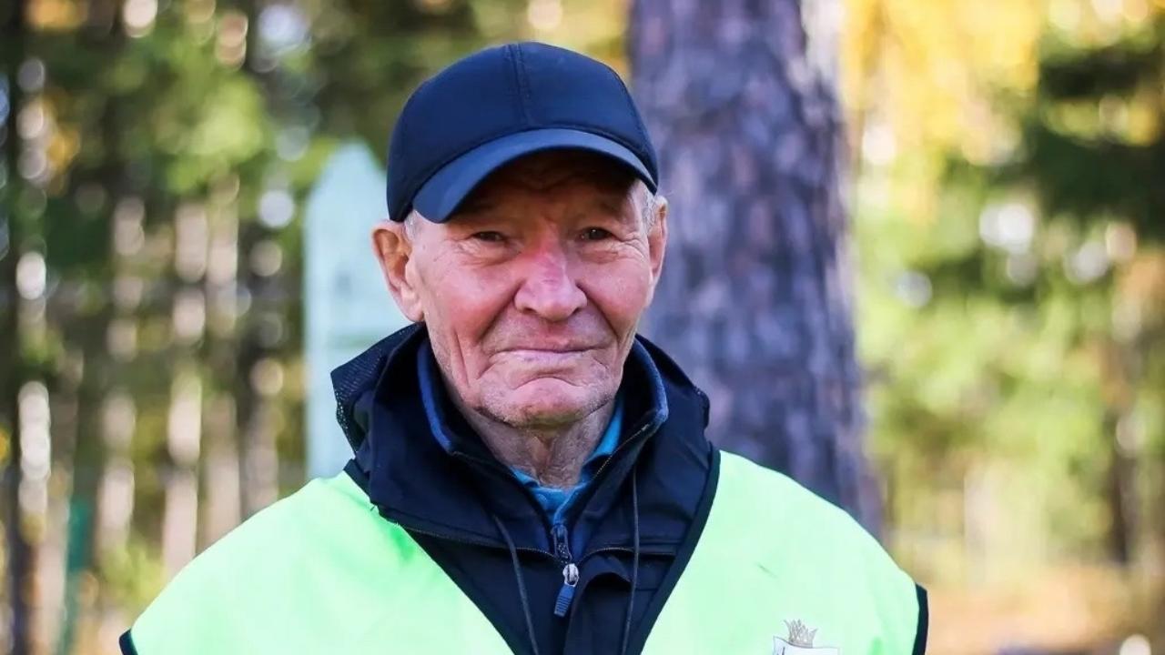 В Марий Эл с 80-летием поздравляют тренера, воспитавшего 10 мастеров спорта