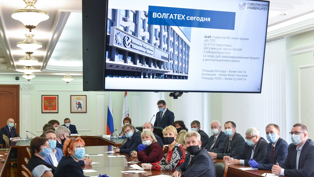 Александр Евстифеев: «Доступность качественного высшего образования – одно из приоритетных направлений работы Правительства республики»