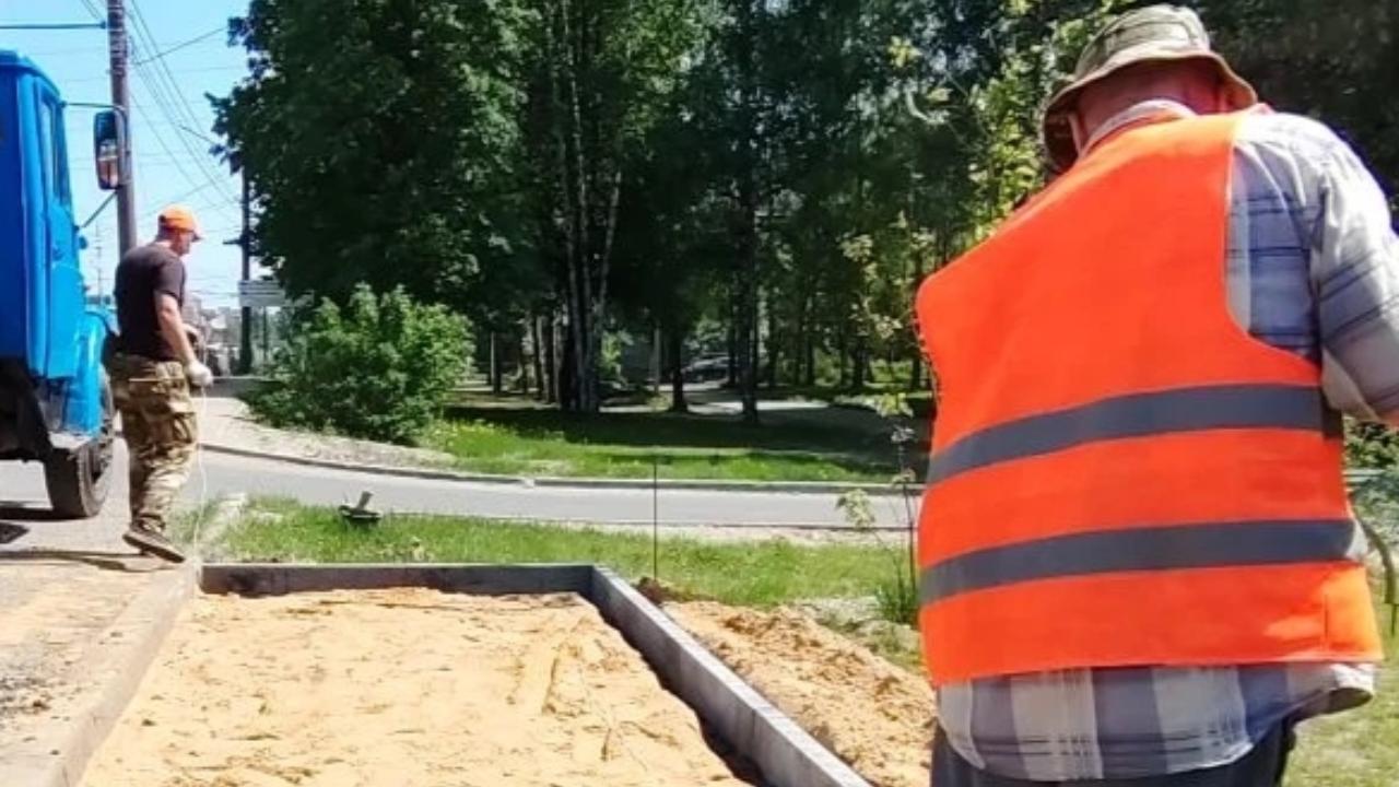 В Йошкар-Оле готовят площадки под новые остановочные павильоны