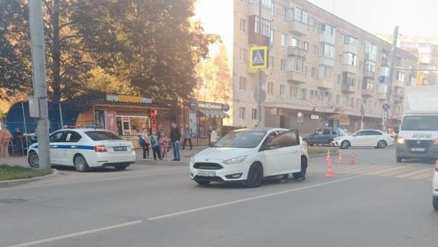 В Йошкар-Оле у городской больницы сбили девочку-подростка